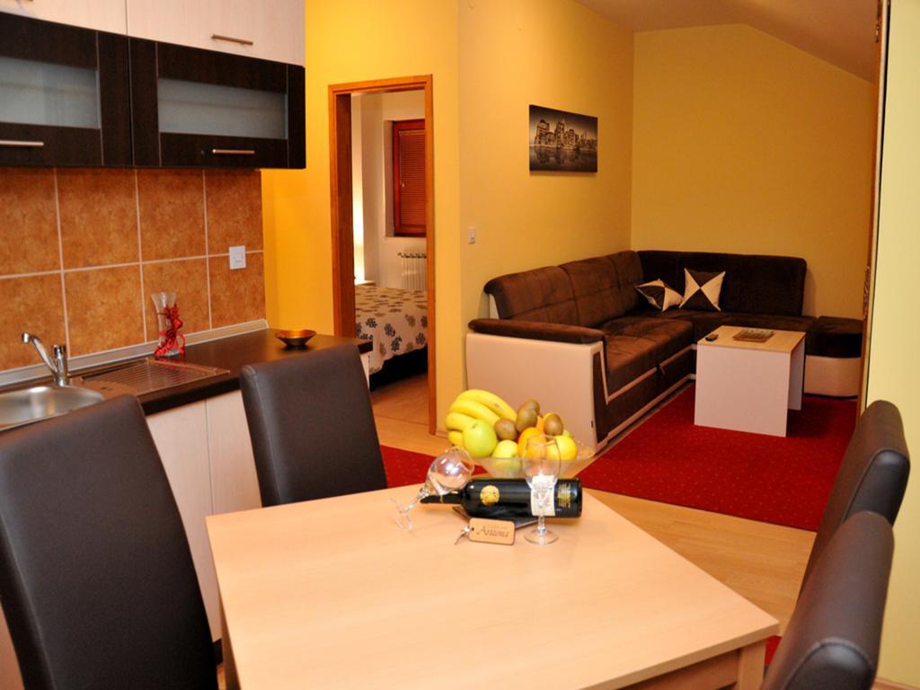Hotel Arizona Sarajevo Lukavica Oda fotoğraf