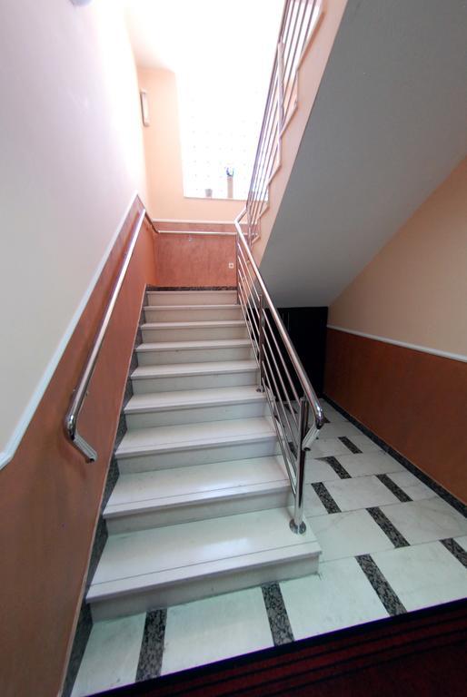 Hotel Arizona Sarajevo Lukavica Dış mekan fotoğraf