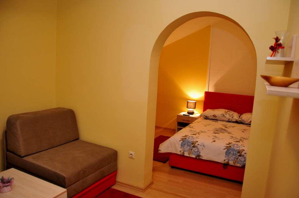 Hotel Arizona Sarajevo Lukavica Oda fotoğraf